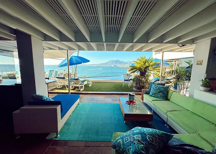185 On Beach Boutique Suites