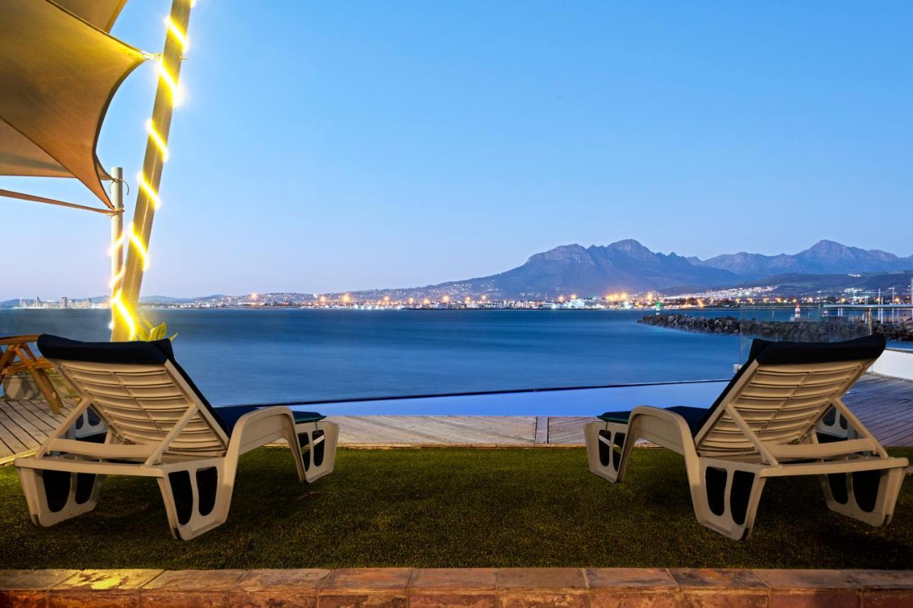 Apartment 185 On Boutique Gordons Bay
