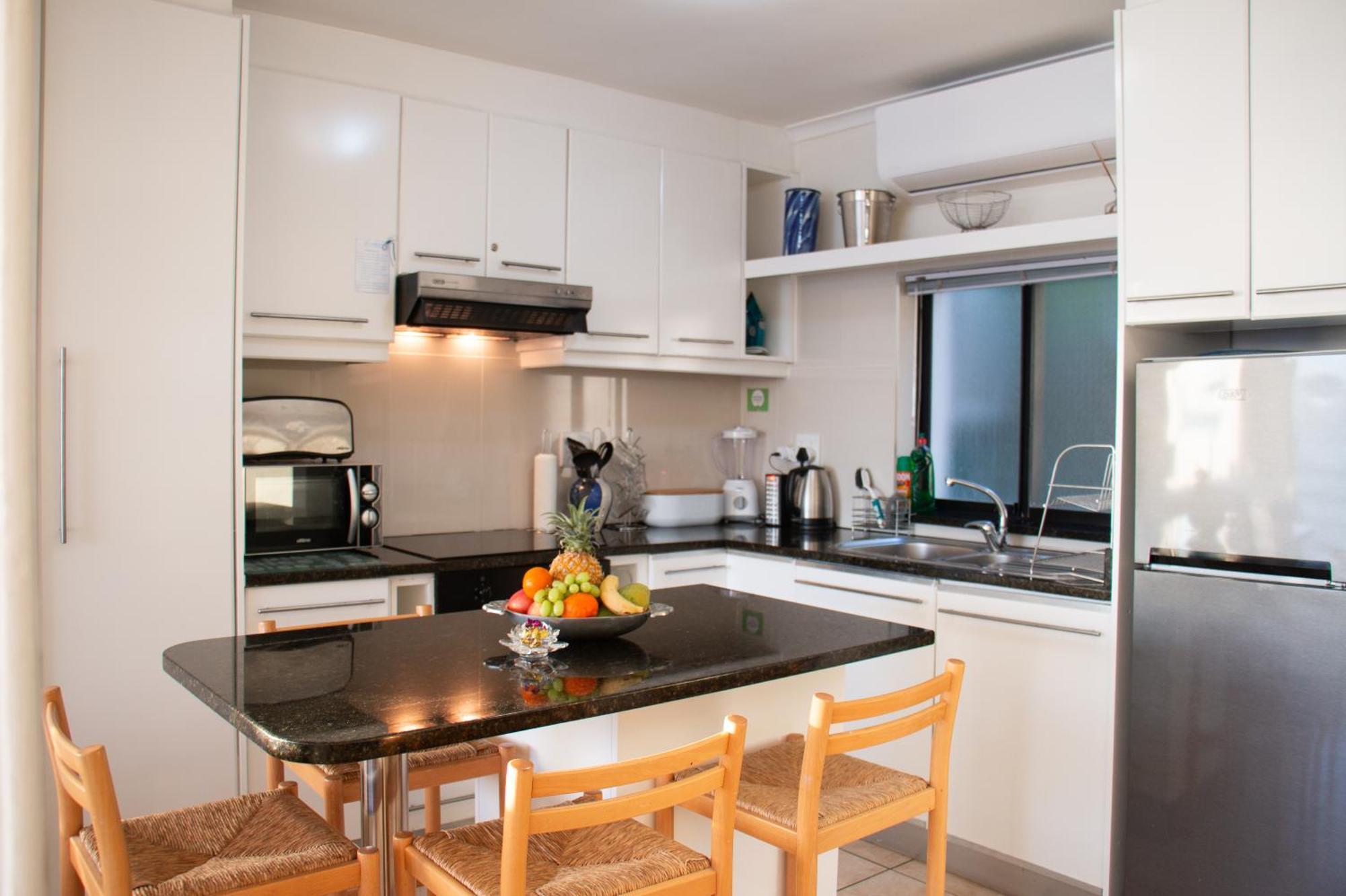 Apartment 185 On Boutique Gordons Bay